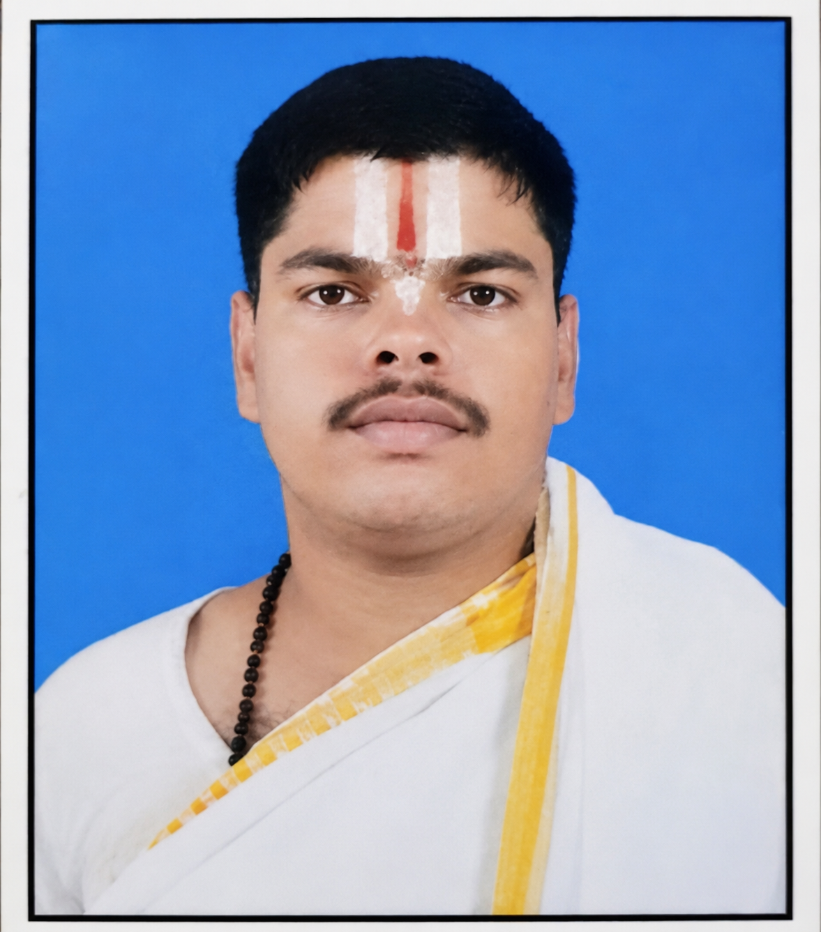 Acharya shivam shastri ji
